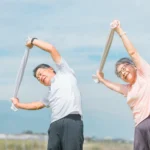 転ばない体づくり！60代におすすめの自宅トレーニングを解説